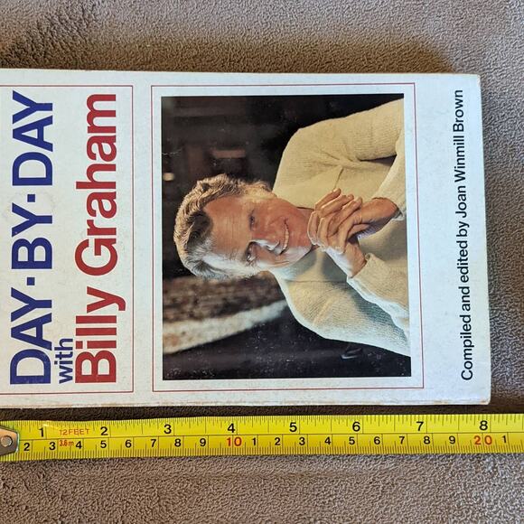 1976 Day By Day With Billy Graham 365 Daily Meditations Christian Devotional - Picture 11 of 11